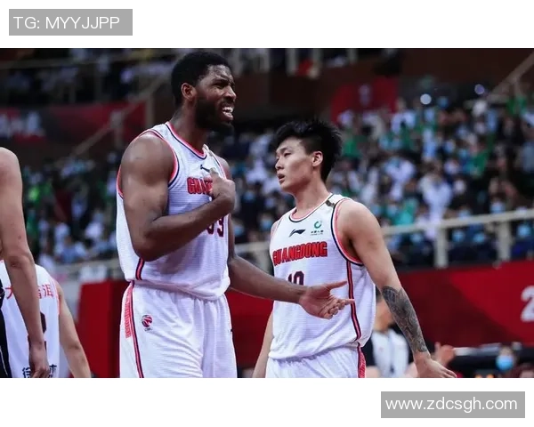 重庆篮球队防反战术解析:深度剖析球队的攻防转换策略与执行效果